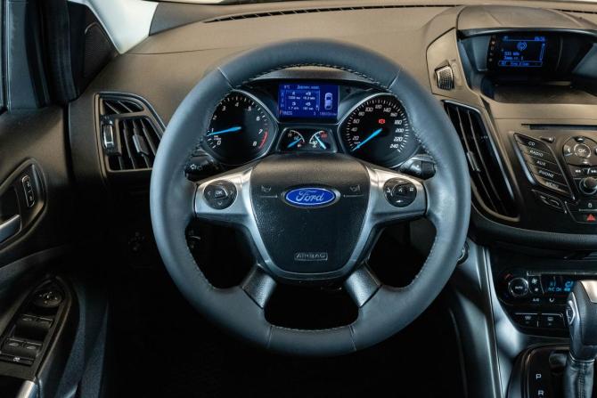 Ford Kuga II с пробегом 2013 года, цена 1 249 000 рублей, 189434 км, внедорожник, Автокод Объявления