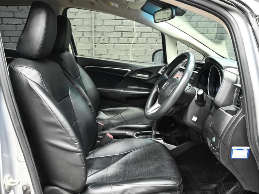 Honda Fit III Рестайлинг Екатеринбург  - изображение 12