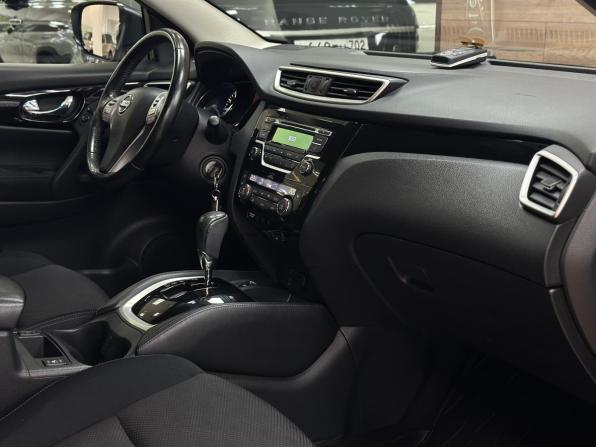 Nissan Qashqai II с пробегом 2018 года, цена 1 950 000 рублей, 73278 км, внедорожник, Автокод Объявления