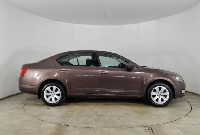 Skoda Octavia III (A7) с пробегом 2015 года, цена 1 050 000 рублей, 192763 км, лифтбек, Автокод Объявления
