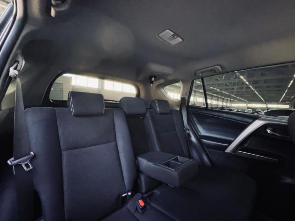 Toyota RAV4 IV (XA40) Рестайлинг с пробегом 2017 года, цена 2 320 000 рублей, 106955 км, внедорожник, Автокод Объявления