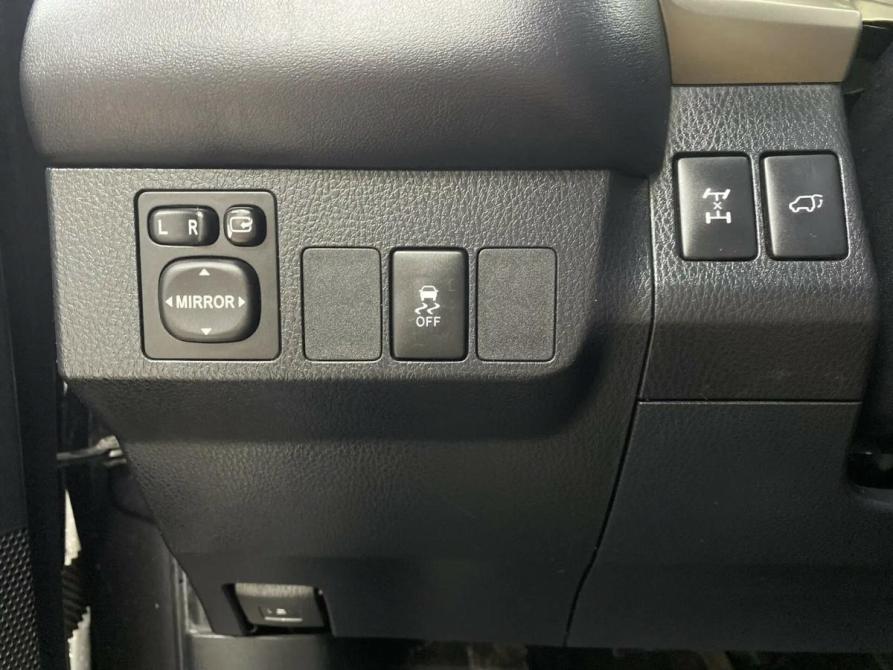 Toyota RAV4 IV (XA40) Челябинск  - изображение 14