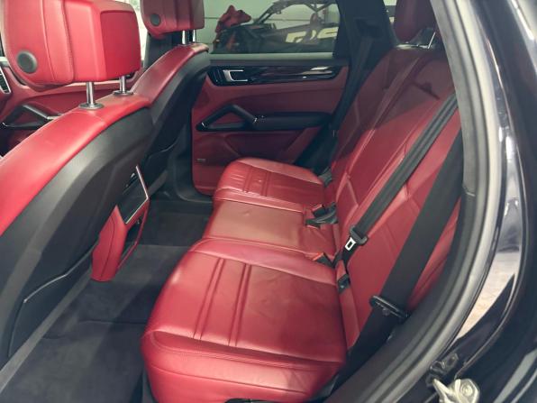 Porsche Cayenne III с пробегом 2018 года, цена 5 697 000 рублей, 85189 км, внедорожник, Автокод Объявления