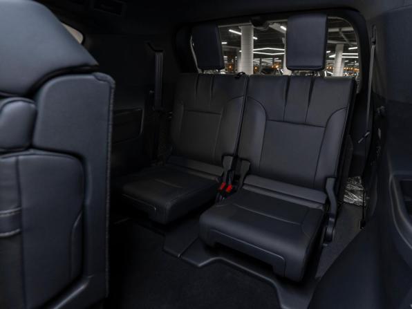 Lexus LX IV с пробегом 2025 года, цена 18 350 000 рублей, 5 км, внедорожник, Автокод Объявления