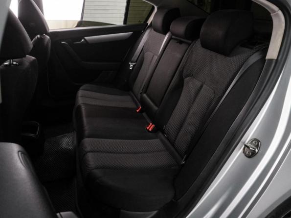 Volkswagen Passat B7 с пробегом 2012 года, цена 899 000 рублей, 185704 км, седан, Автокод Объявления