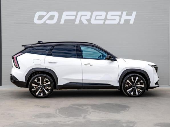 Geely Atlas II с пробегом 2025 года, цена 2 790 000 рублей, 5826 км, внедорожник, Автокод Объявления