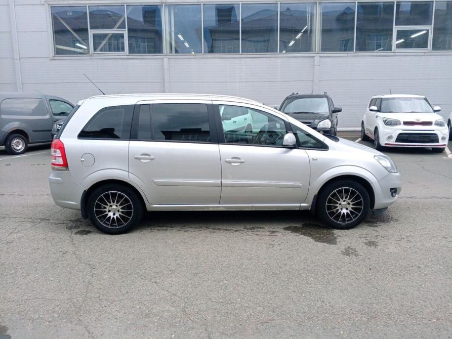 Opel Zafira B Рестайлинг Оренбург  - изображение 5