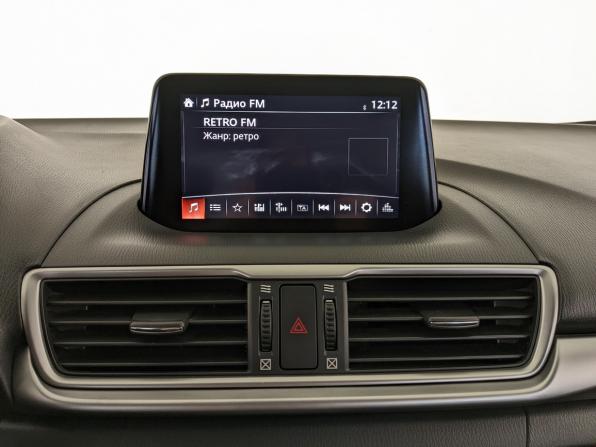 Mazda 3 III (BM) Рестайлинг с пробегом 2017 года, цена 1 800 000 рублей, 136614 км, хэтчбек, Автокод Объявления