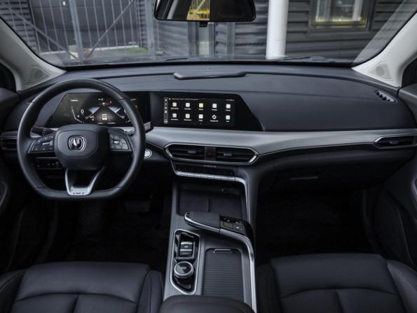 Changan UNI-T I с пробегом 2023 года, цена 2 149 000 рублей, 91793 км, внедорожник, Автокод Объявления