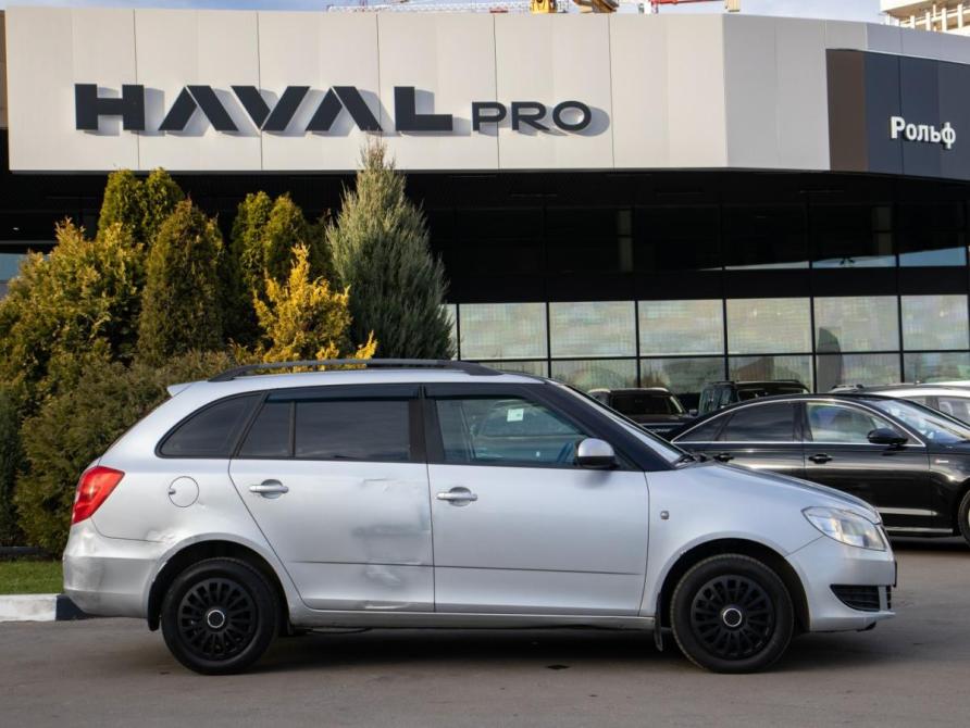 Skoda Fabia II Рестайлинг Москва  - изображение 3