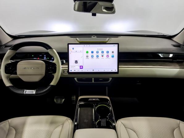 JETOUR DASHING I с пробегом 2024 года, цена 2 350 000 рублей, 37465 км, внедорожник, Автокод Объявления