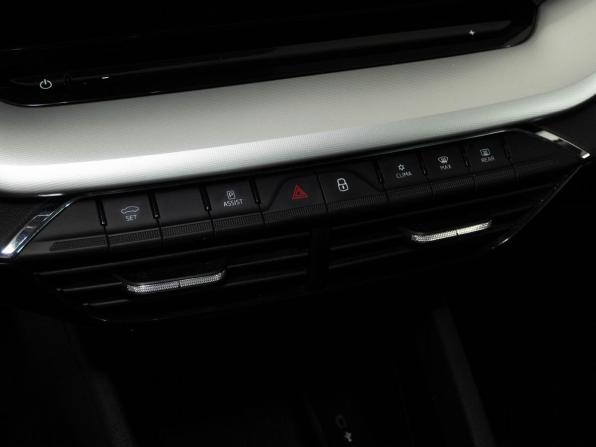 Skoda Octavia IV (A8) с пробегом 2021 года, цена 2 411 000 рублей, 45366 км, лифтбек, Автокод Объявления