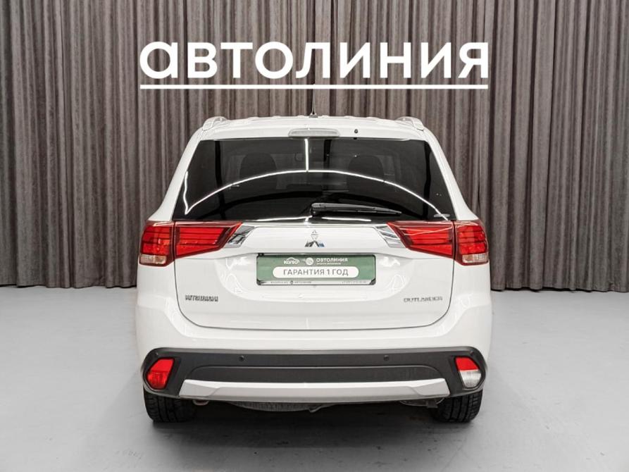 Mitsubishi Outlander III Рестайлинг 2 Красноярск  - изображение 6