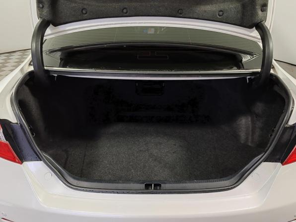 Toyota Camry VII (XV50) с пробегом 2013 года, цена 1 300 000 рублей, 211200 км, седан, Автокод Объявления