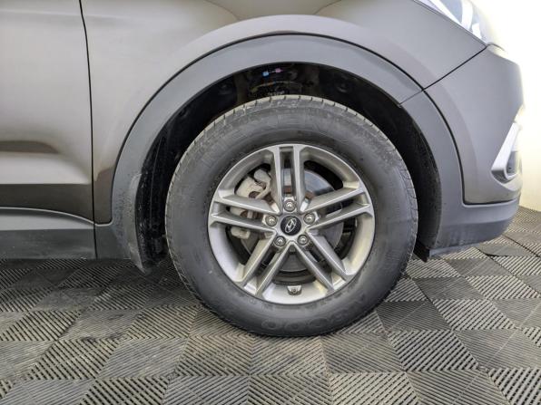 Hyundai Santa Fe III Рестайлинг с пробегом 2018 года, цена 2 400 000 рублей, 119786 км, внедорожник, Автокод Объявления