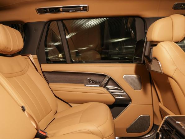 Land Rover Range Rover V с пробегом 2025 года, цена 23 200 000 рублей, 1500 км, внедорожник, Автокод Объявления