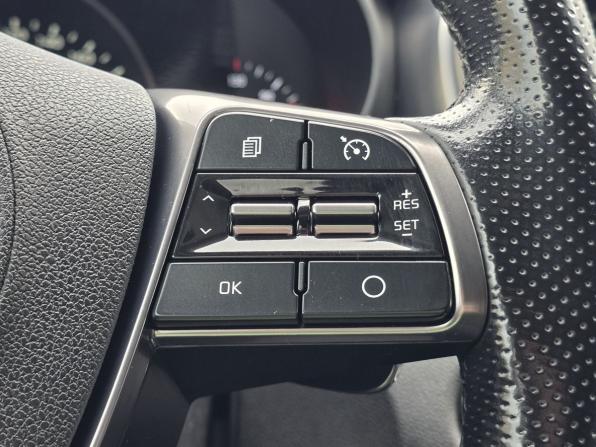 Kia Sorento III Prime Рестайлинг с пробегом 2019 года, цена 3 100 000 рублей, 107248 км, внедорожник, Автокод Объявления