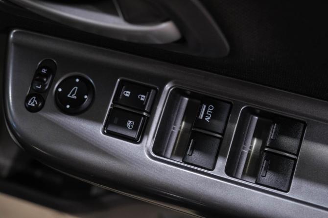 Honda Freed II с пробегом 2016 года, цена 1 378 015 рублей, 135600 км, компактвэн, Автокод Объявления