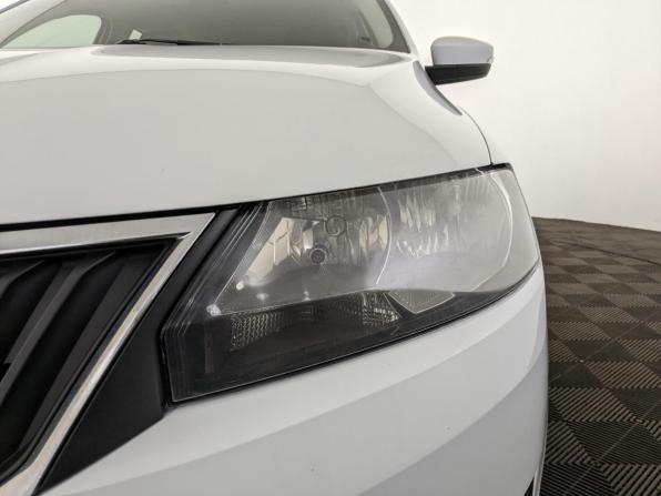 Skoda Rapid I Рестайлинг с пробегом 2019 года, цена 900 000 рублей, 113509 км, лифтбек, Автокод Объявления