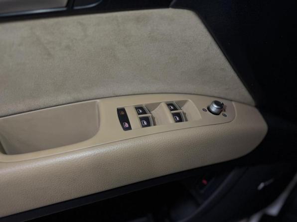 Audi Q7 I (4L) Рестайлинг с пробегом 2014 года, цена 2 349 000 рублей, 236165 км, внедорожник, Автокод Объявления