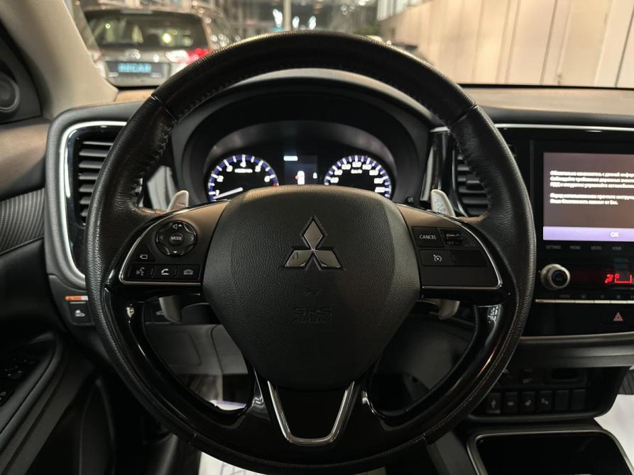 Mitsubishi Outlander III Рестайлинг 3 Санкт-Петербург  - изображение 22