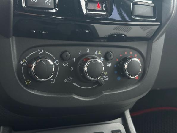 Renault Duster I Рестайлинг с пробегом 2019 года, цена 1 455 000 рублей, 72727 км, внедорожник, Автокод Объявления