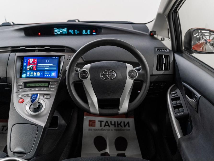 Toyota Prius III Рестайлинг (XW30) Красноярск  - изображение 9