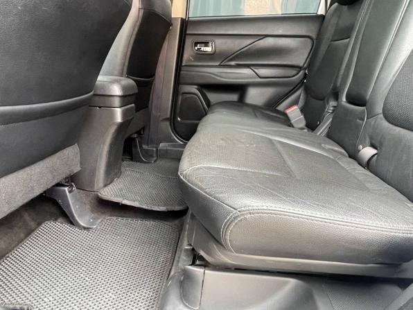Mitsubishi Outlander III Рестайлинг 2 с пробегом 2015 года, цена 1 720 000 рублей, 185720 км, внедорожник, Автокод Объявления