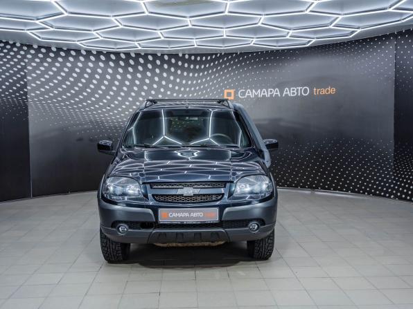 Chevrolet Niva I Рестайлинг с пробегом 2017 года, цена 732 000 рублей, 80317 км, внедорожник, Автокод Объявления