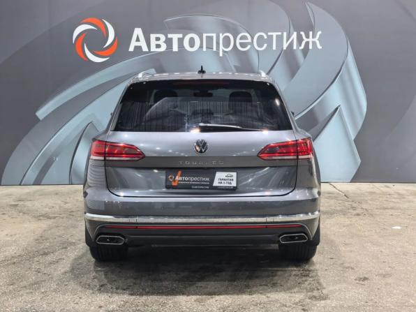 Volkswagen Touareg III с пробегом 2021 года, цена 4 990 000 рублей, 216841 км, внедорожник, Автокод Объявления