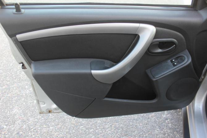 Renault Duster I с пробегом 2012 года, цена 547 000 рублей, 382138 км, внедорожник, Автокод Объявления