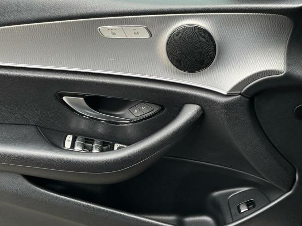 Mercedes-Benz E-Класс V (W213 S213 C238) с пробегом 2019 года, цена 2 329 000 рублей, 165224 км, седан, Автокод Объявления