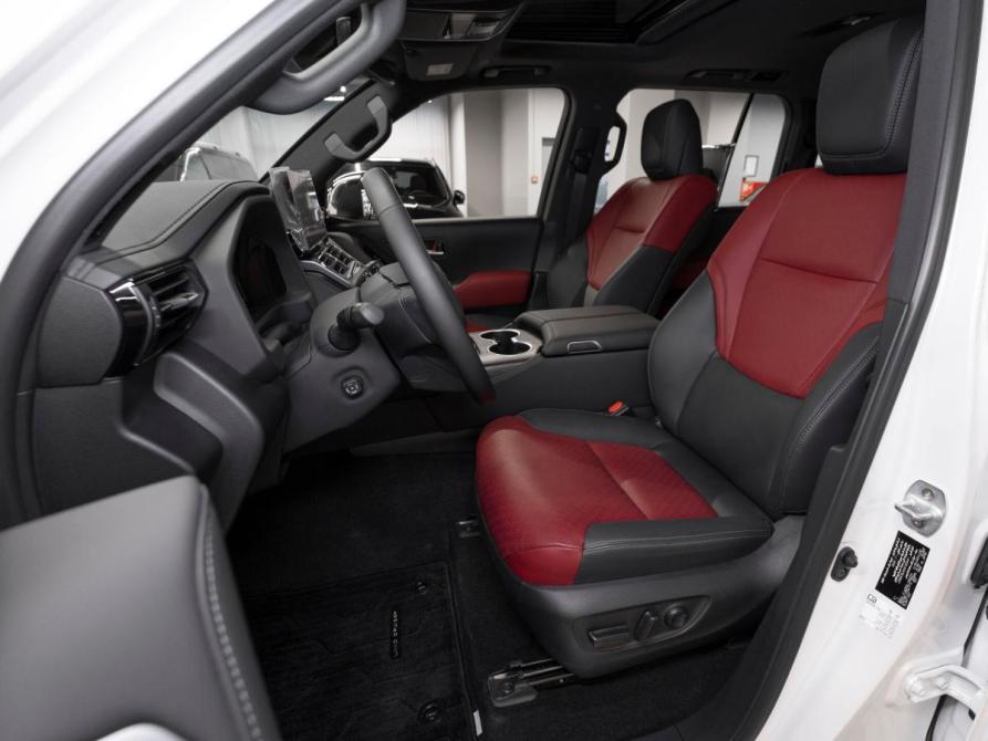 Toyota Land Cruiser 300 Series Москва  - изображение 9