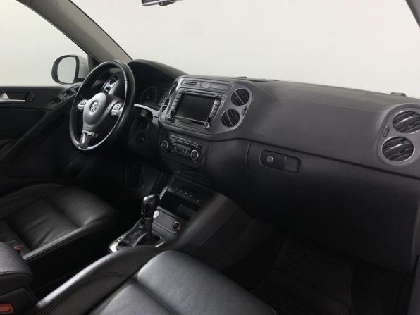 Volkswagen Tiguan I Рестайлинг с пробегом 2013 года, цена 1 440 000 рублей, 141027 км, внедорожник, Автокод Объявления
