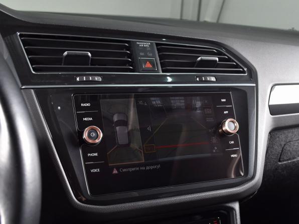Volkswagen Tiguan II с пробегом 2018 года, цена 2 664 995 рублей, 150199 км, внедорожник, Автокод Объявления