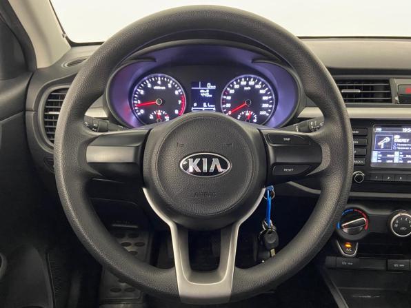 Kia Rio IV с пробегом 2017 года, цена 1 380 000 рублей, 41720 км, седан, Автокод Объявления