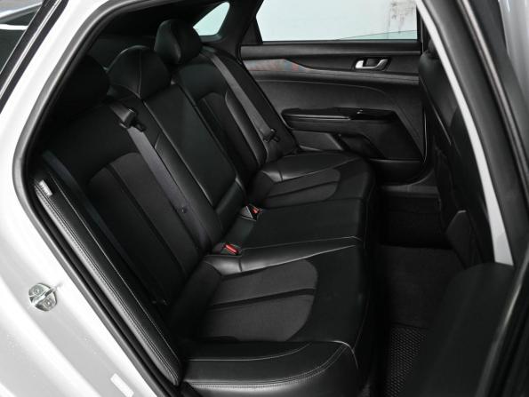 Kia K5 III с пробегом 2022 года, цена 2 948 000 рублей, 60156 км, седан, Автокод Объявления