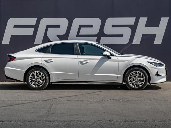 Hyundai Sonata VIII (DN8) с пробегом 2020 года, цена 2 190 000 рублей, 81049 км, седан, Автокод Объявления