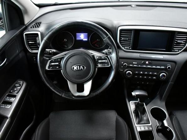 Kia Sportage IV Рестайлинг с пробегом 2019 года, цена 2 317 000 рублей, 133850 км, внедорожник, Автокод Объявления