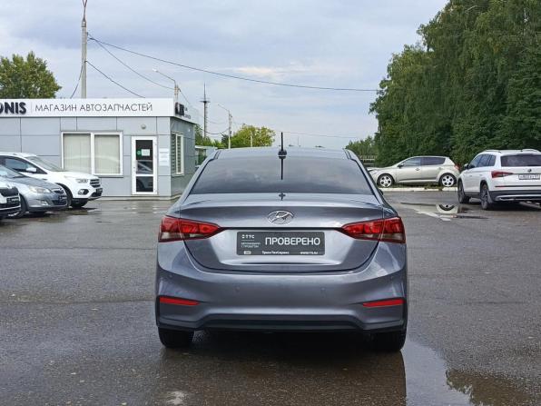 Hyundai Solaris II с пробегом 2018 года, цена 1 190 000 рублей, 164445 км, седан, Автокод Объявления