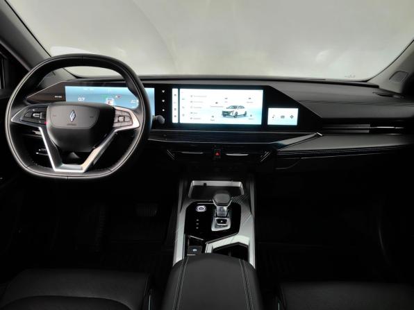 Livan S6 Pro с пробегом 2023 года, цена 1 655 000 рублей, 5004 км, седан, Автокод Объявления