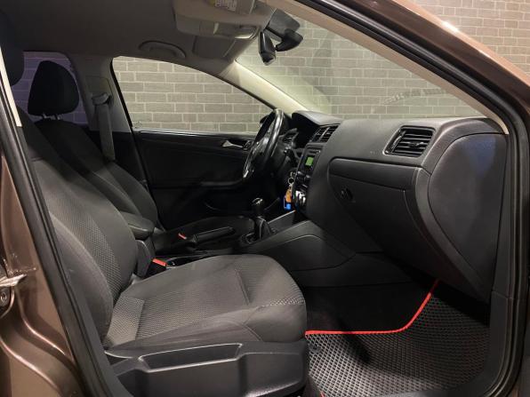 Volkswagen Jetta VI с пробегом 2014 года, цена 1 100 000 рублей, 187840 км, седан, Автокод Объявления