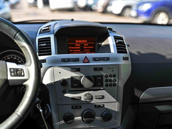 Opel Zafira B Рестайлинг с пробегом 2013 года, цена 812 000 рублей, 177678 км, минивэн, Автокод Объявления