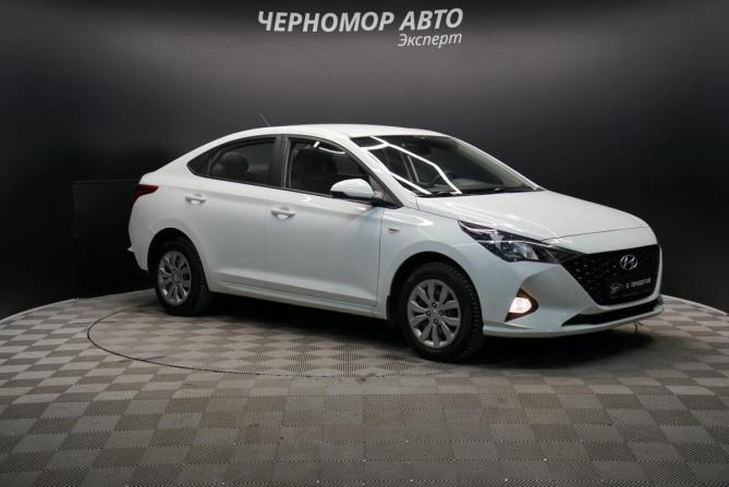 Hyundai Solaris II Рестайлинг с пробегом 2020 года, цена 1 645 000 рублей, 108780 км, седан, Автокод Объявления