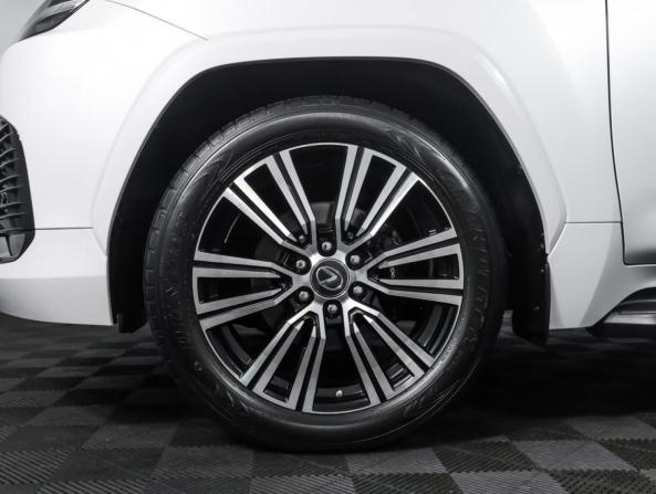 Lexus LX IV с пробегом 2022 года, цена 15 500 000 рублей, 6088 км, внедорожник, Автокод Объявления