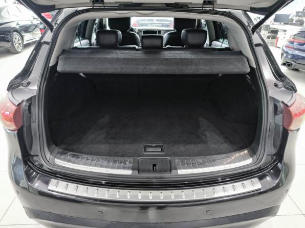 Infiniti QX70 с пробегом 2016 года, цена 1 850 000 рублей, 325649 км, внедорожник, Автокод Объявления
