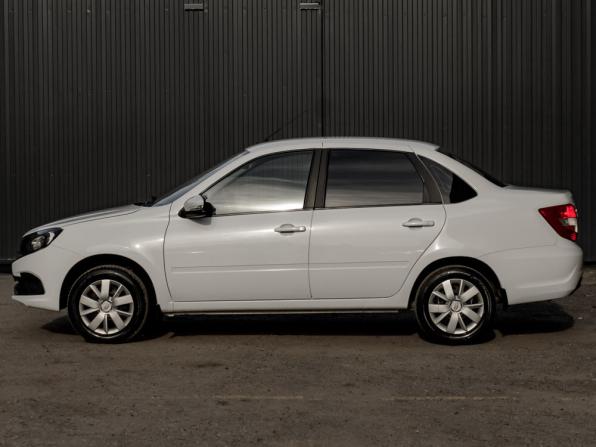 Lada (ВАЗ) Granta I Рестайлинг с пробегом 2022 года, цена 730 000 рублей, 34187 км, седан, Автокод Объявления