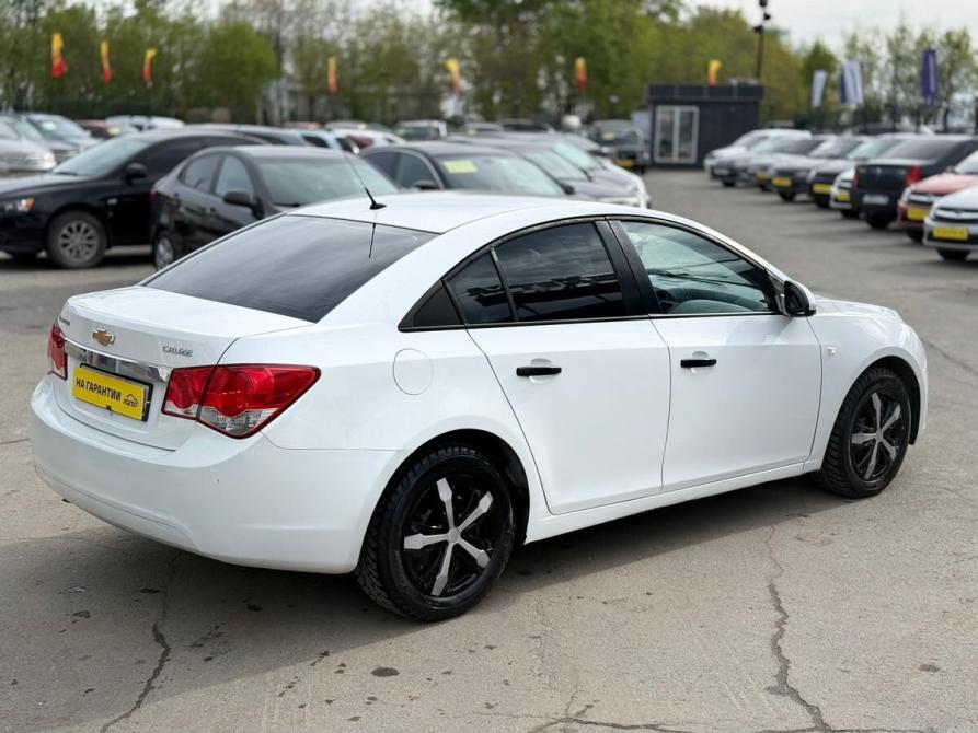 Chevrolet Cruze I Ижевск  - изображение 6