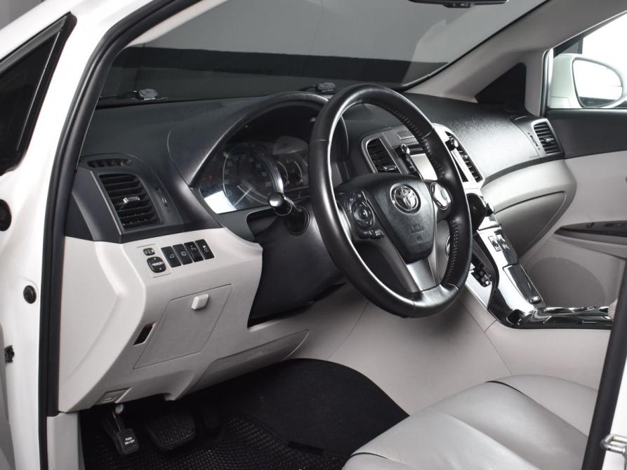 Toyota Venza I Рестайлинг Кемерово  - изображение 6