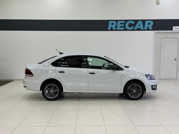 Volkswagen Polo V Рестайлинг с пробегом 2019 года, цена 1 390 000 рублей, 87974 км, седан, Автокод Объявления